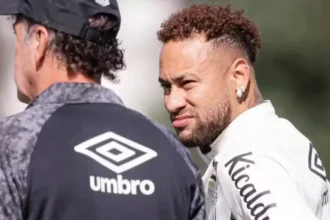 Santos aposta em quarteto ofensivo com Neymar para enfrentar o Bahia