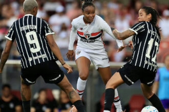 São Paulo conquista título inédito do Brasileiro Feminino diante de recorde histórico