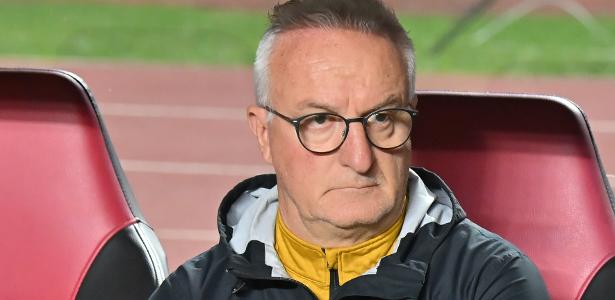 São Paulo mantém Dorival Júnior no comando técnico apesar da instabilidade