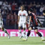 São Paulo supera o Vitória no Morumbi com retorno decisivo de Lucas Moura