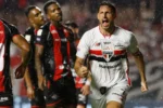 São Paulo supera Vitória no Morumbis e ganha fôlego na tabela do Brasileirão