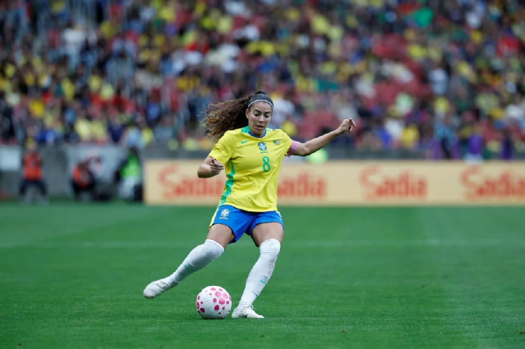 Seleção feminina sofre cortes de Bruninha e Angelina após amistoso contra a Argentina