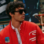 Senna Brands e Zara apresentam linha de roupas com estilo icônico de Ayrton Senna