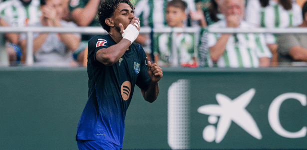 Sequência invicta e protagonismo absoluto marcam fase de lamine yamal