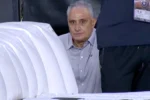 Súmula detalha expulsão de Tite após invasão em clássico no Nilton Santos
