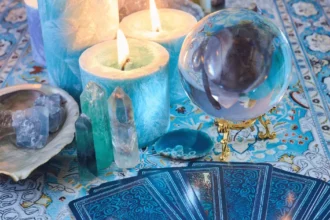 Tarot: cartas revelam energia de movimento e escolhas para os signos