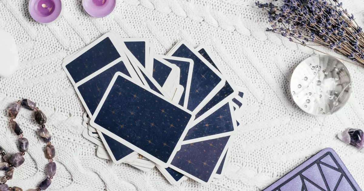 Tarot diário: energias de movimento e transformação para os signos