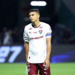 Thiago silva encerra trajetória na libertadores após eliminação nos pênaltis