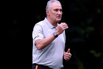 Tite aposta em base mantida para o Botafogo enfrentar o Internacional