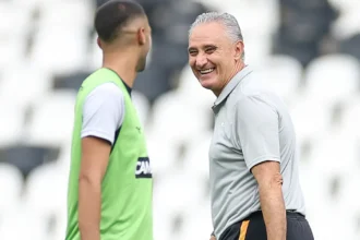 Tite busca alternativas para a armação do Botafogo após lesão de Montoro