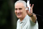 Tite busca reabilitação no comando do Botafogo em clássico contra o Vasco