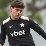 Tite intensifica treinos no Botafogo e testa nova função para Álvaro Montoro