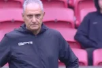 Tite repete marca negativa e iguala Tiago Nunes no Botafogo