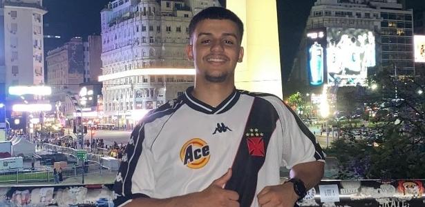 Torcedor do Vasco é vítima de assalto à mão armada no entorno da Bombonera
