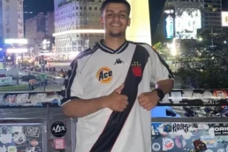 Torcedor do Vasco sofre assalto à mão armada e agressões no entorno da Bombonera