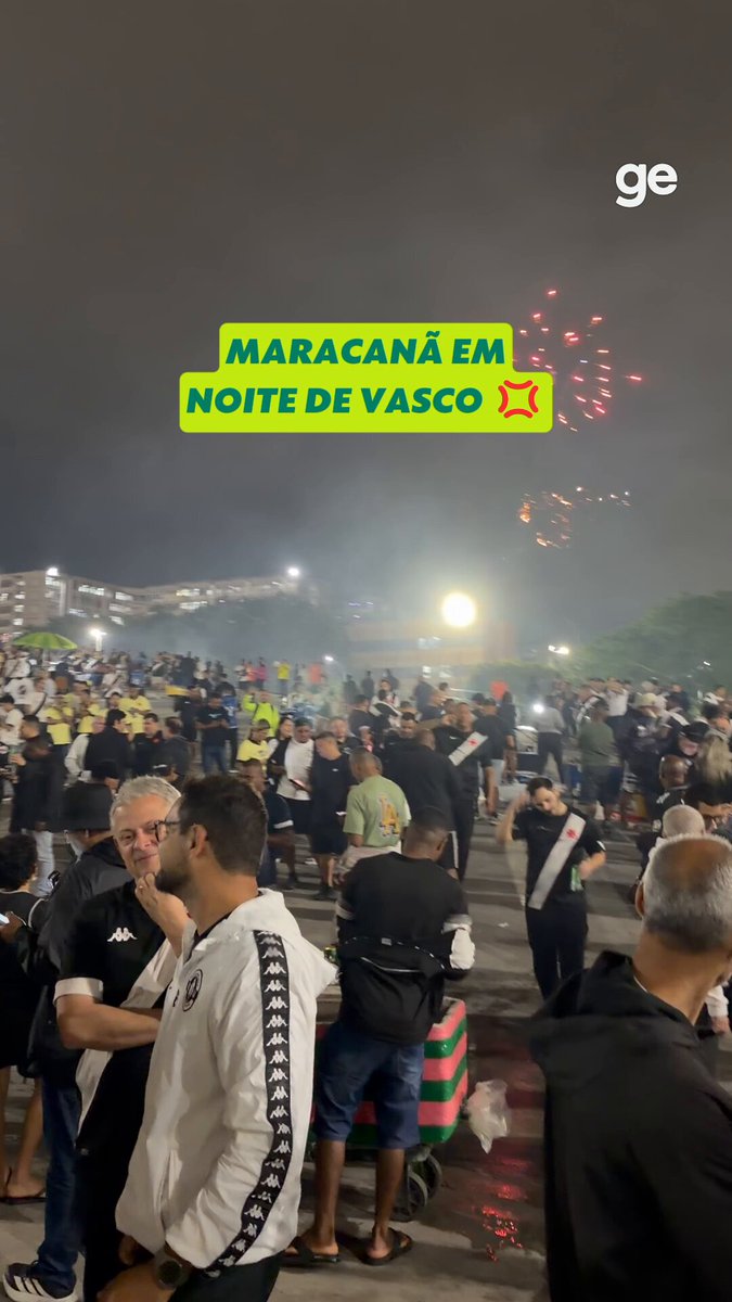 Torcedores do vasco movimentam os arredores do maracanã em noite decisiva