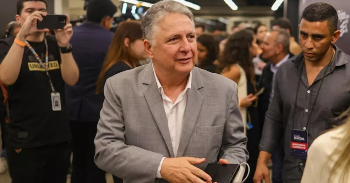 Tribunal revoga liminar e Anthony Garotinho fica sem votar