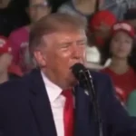 Trump questiona pleito brasileiro em comício e menciona resultado eleitoral