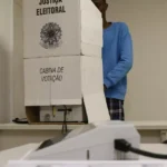 TSE altera repetidamente locais de votação e gera dúvidas no segundo turno