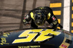 Tyler reddick brilha em phoenix e encerra jejum de vitórias na nascar