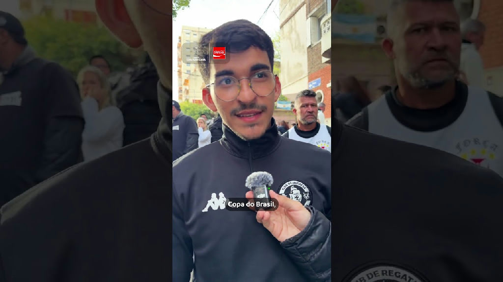 Vascaínos na Argentina resgatam história do clube em vídeo com homenagens a ídolos