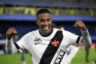 Vasco acerta a compra definitiva de Robert Renan junto ao Zenit por valores expressivos