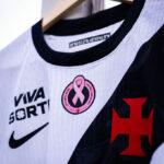 Vasco adota uniforme especial em apoio à campanha Outubro Rosa