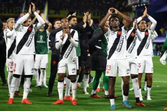 Vasco alcança feito histórico ao superar Boca Juniors na Bombonera