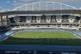 Vasco avalia levar clássico contra o flamengo para o nilton santos