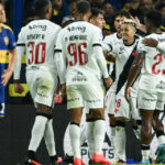 Vasco avalia poupar titulares contra o São Paulo antes de decisão na Sul-americana