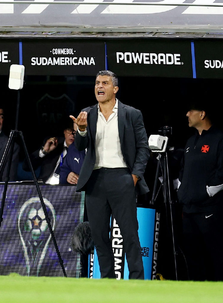 Vasco busca confirmar Maracanã como palco da semifinal contra o Boca Juniors
