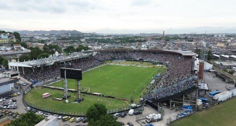 Vasco consegue liberação para ampliar capacidade de São Januário contra o Palmeiras