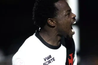 Vasco conta com retorno de Andrés Gómez para duelo decisivo contra o Remo