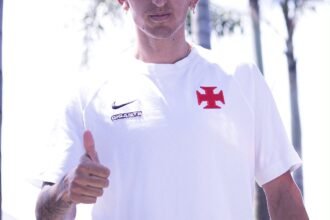 Vasco da Gama inicia viagem para partida decisiva no estado de São Paulo