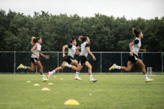 Vasco da Gama intensifica preparação física da equipe feminina em treino