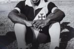 Vasco da Gama presta homenagem a Pelé no dia em que o atleta completaria anos