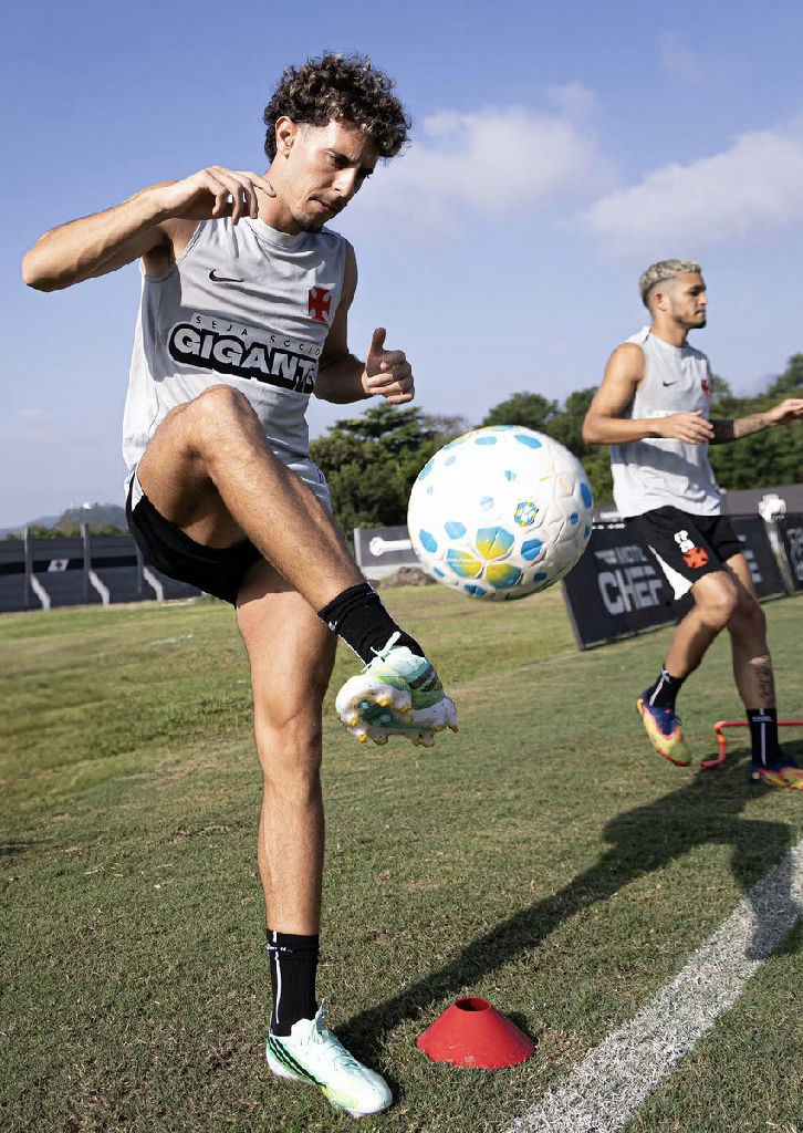 Vasco define substituto de Colidio para confronto decisivo contra o Boca Juniors