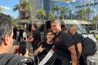 Vasco desembarca em sao paulo e pedro emanuel prepara mudancas