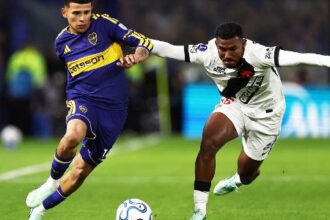 Vasco e Boca Juniors duelam no Maracanã por vaga na final da Sul-americana