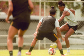 Vasco e Botafogo realizam jogo-treino feminino de olho no Campeonato Carioca