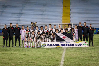 Vasco é superado pelo Botafogo na semifinal da Brasil Soccer Cup sub-12