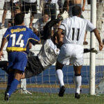 Vasco enfrenta histórico de glórias e traumas em duelos decisivos na Argentina