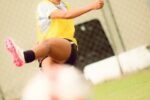 Vasco Feminino registra preparativos finais no gramado para clássico