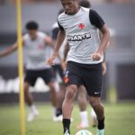 Vasco finaliza preparação no CT Moacyr Barbosa para clássico contra o Botafogo