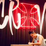 Vasco firma primeiro contrato profissional da lateral Aninha no futebol feminino
