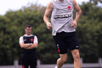 Vasco realiza último treino no Rio antes da semifinal da Copa do Brasil