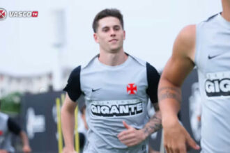 Vasco reintegra Guilherme Estrella e Loide Augusto aos treinos no CT Moacyr Barbosa
