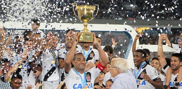 Vasco resgata tradição e gigante história no Maracanã