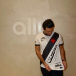 Vasco revela como ficará o patrocínio da allu na camisa branca