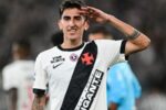 Vasco supera Botafogo em clássico marcado por VAR e susto com desmaio